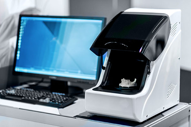 Ιωάννης Τζόβολος - Οδοντοτεχνικό εργαστήριο Jovolos Dental Lab