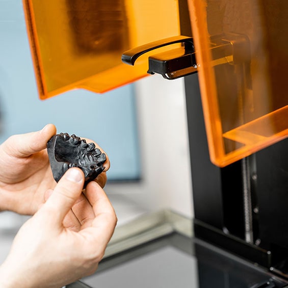 Ιωάννης Τζόβολος - Οδοντοτεχνικό εργαστήριο Jovolos Dental Lab